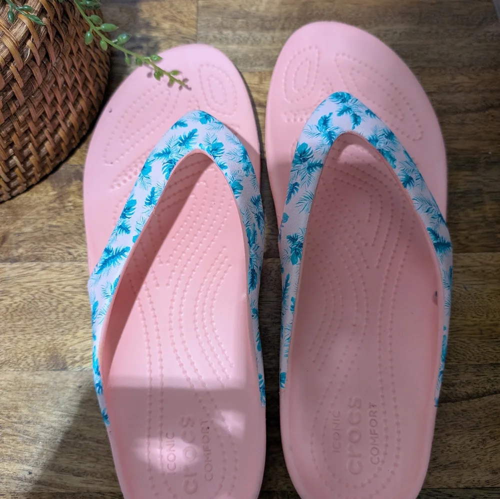 Crocs Kadee II Womens US 11 Slip On Flip Flop Thong Sandals Shoes Tropical‎ Pink